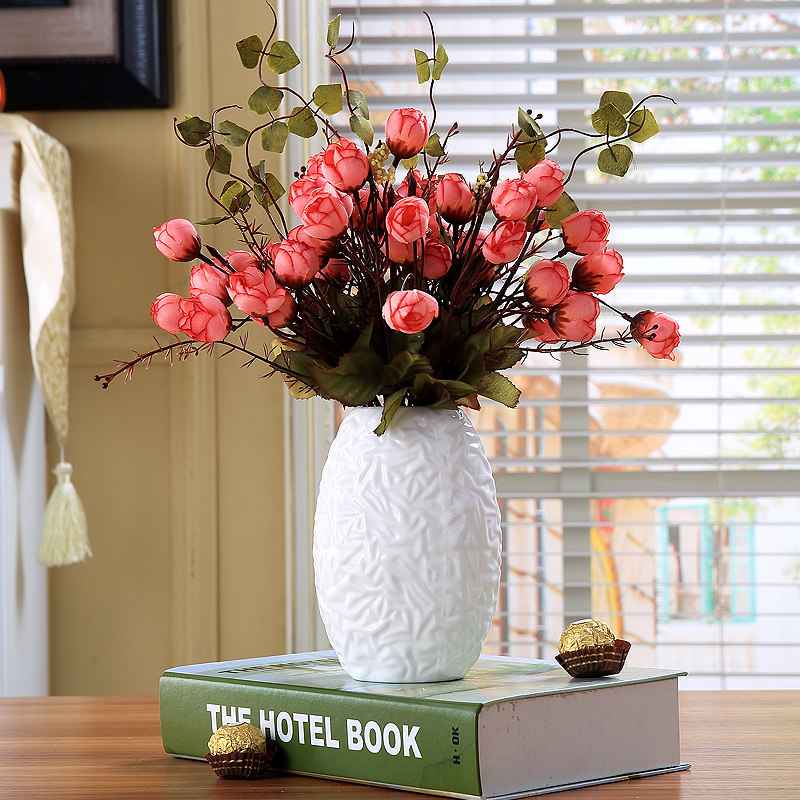 现代简约白色陶瓷小花瓶摆件客厅插花家居装饰品干花花艺创意清新