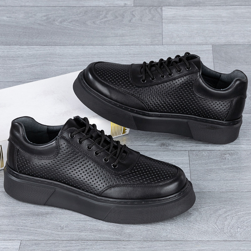 夏季休闲皮鞋打孔透气头层牛皮新款运动轻便橡胶发泡底系带板鞋