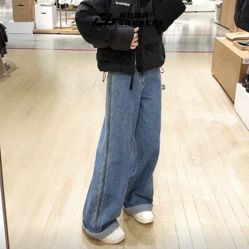 阿迪达斯三叶草女裤新款牛仔裤休闲复古宽松运动直筒长裤IW5760