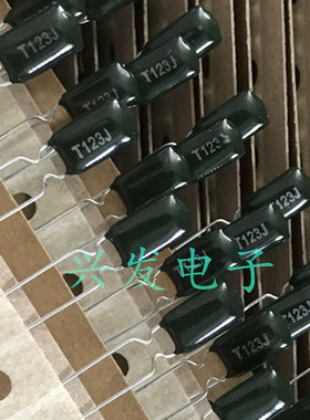 100个 涤纶电容 100V123J 12NF 0.012UF CL11电容 脚距：5mm