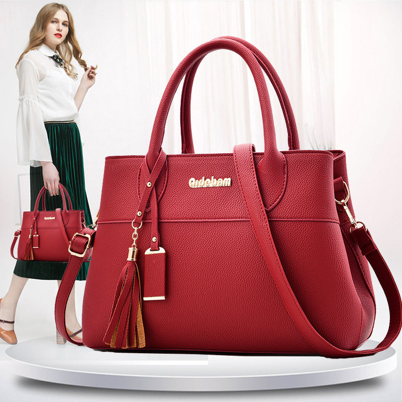 百搭红色结婚包包女2020新款婚礼用女包新娘包喜婆婆妈妈包手提包