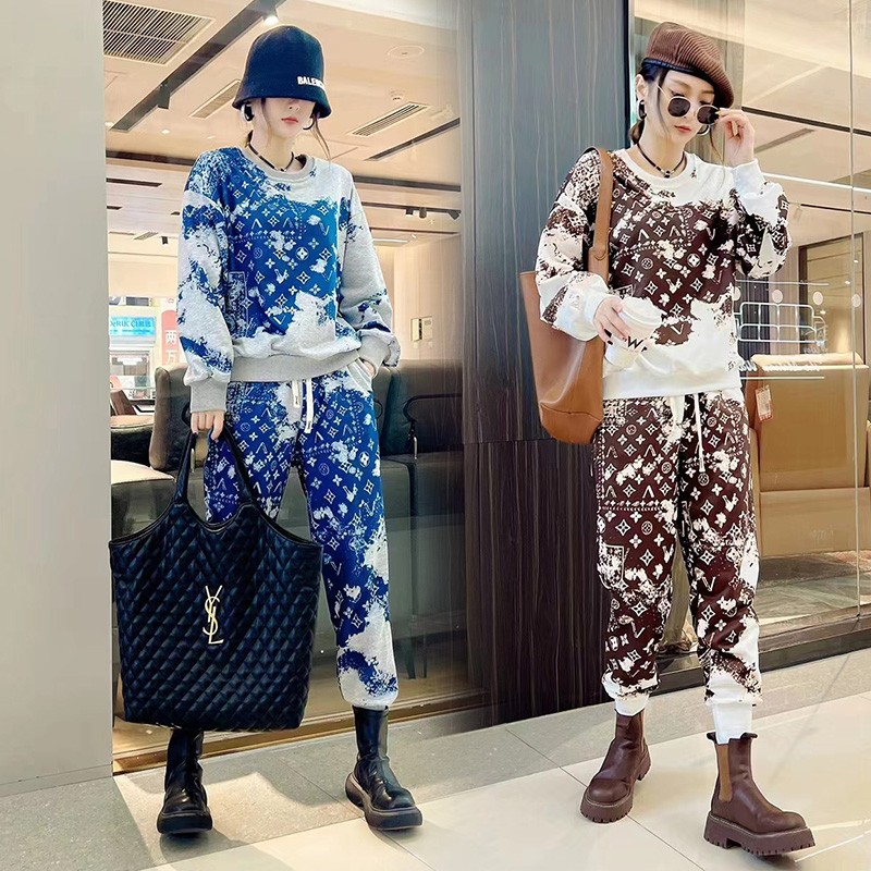 春季新款时尚运动休闲扎染两件套装女宽松学院风健身跑步服潮