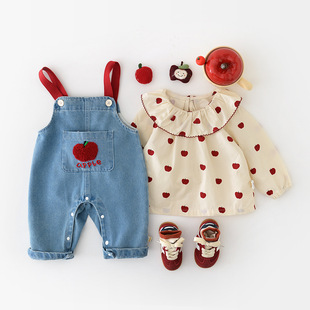 婴儿背带裤子秋装女宝宝直筒牛仔裤吊带连体裤大屁屁护肚女童长裤