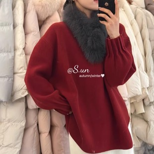 圣诞红宽松慵懒风浣熊绒套头毛衣针织 设计感灯笼袖 袖 口小设计