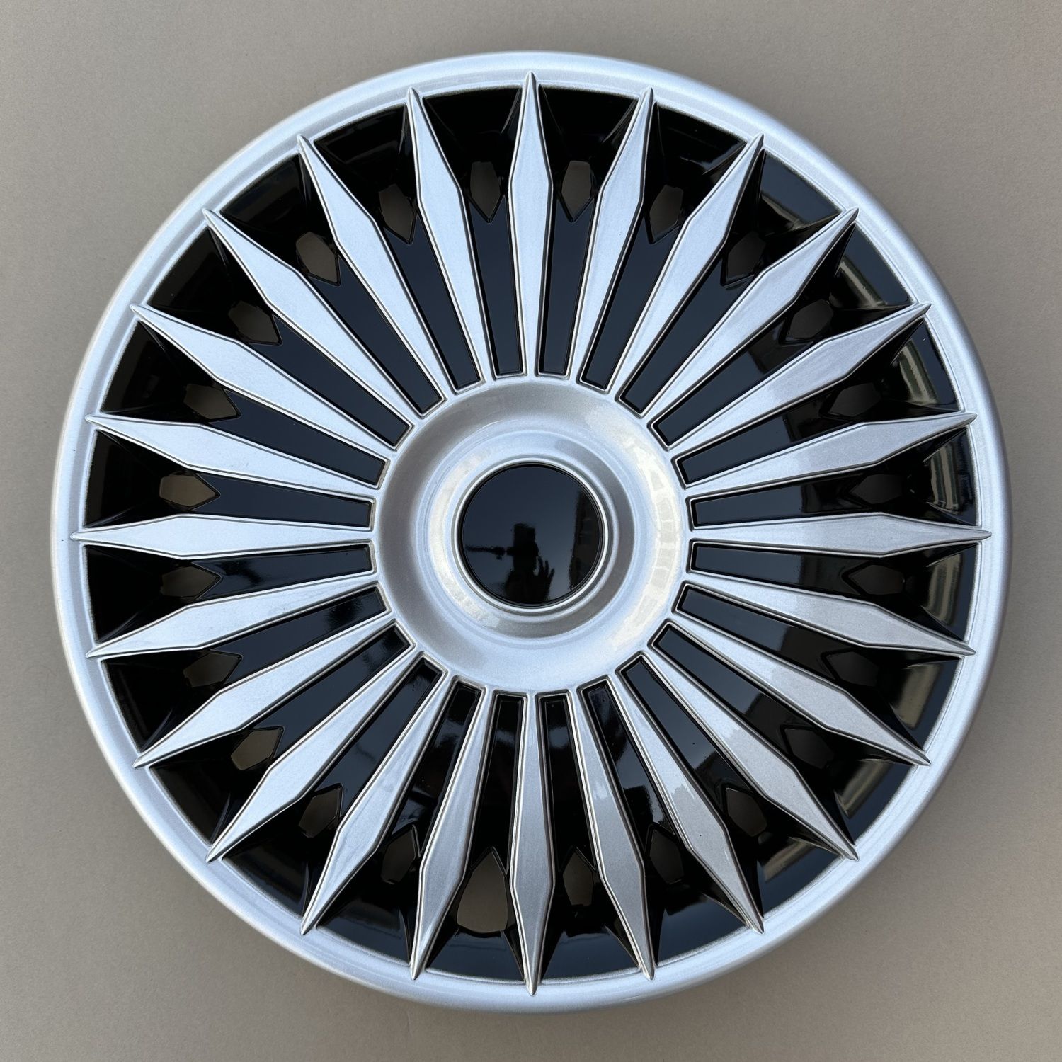 适用奔腾小马轮毂盖12寸全版本通用车轮罩改装轮毂罩钢圈保护外壳