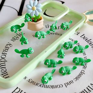 散货 长发公主周边宠物变色龙蜥蜴帕斯卡公仔摆件 长约3.3cm