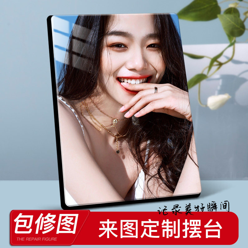 洗照片做成全家福冲印水晶版画图片
