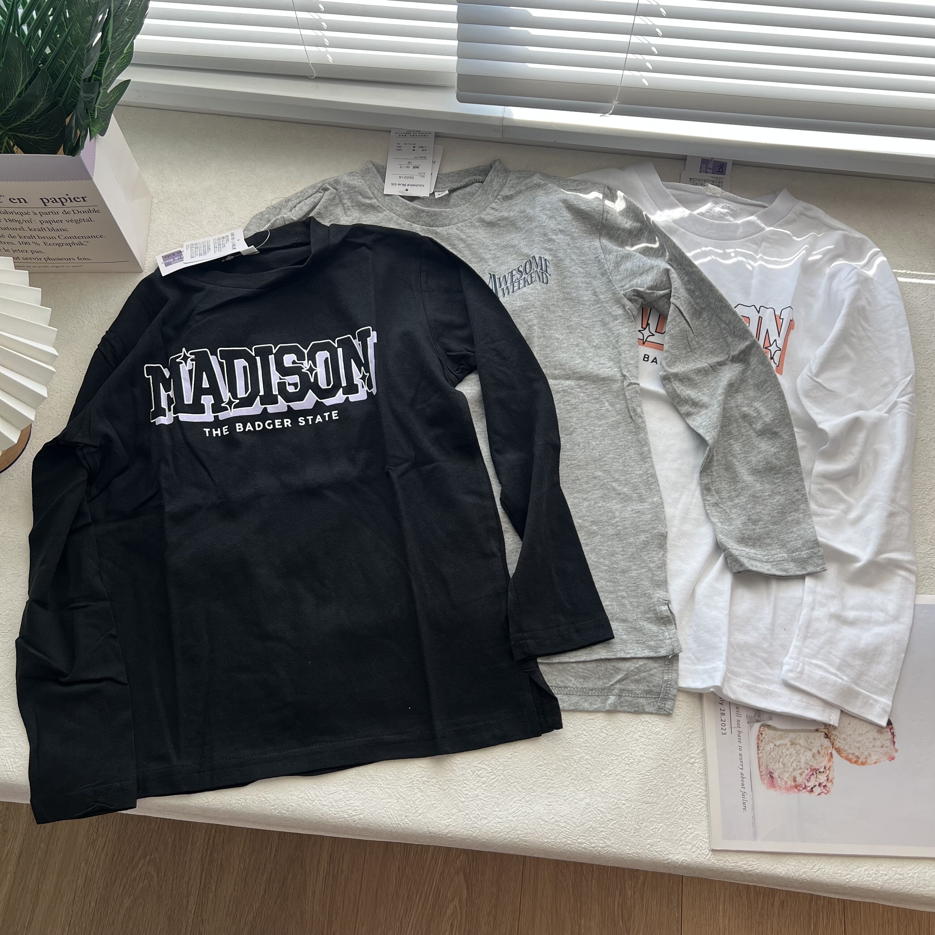 日单 儿童长袖T恤男童秋全棉女童中大童圆领上衣T恤 120-160