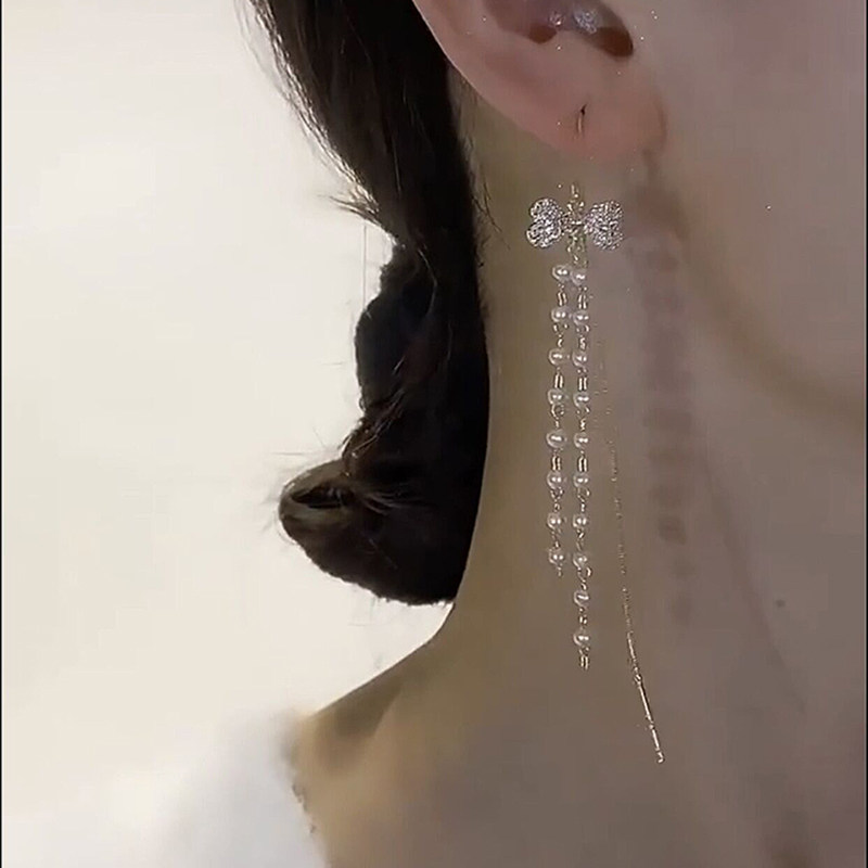 长款珍珠水晶蝴蝶结流苏耳环2026