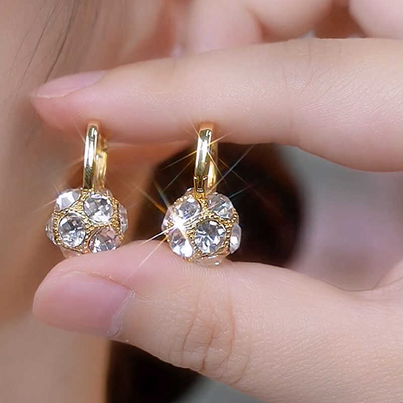 2025年新款超闪镶钻耳环小众球球