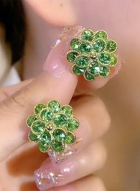 绿色水晶花朵耳环女2025年新款潮小众设计高级感耳饰精致法式耳扣