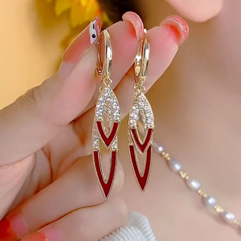 轻奢高级感时尚气质满钻树叶耳环