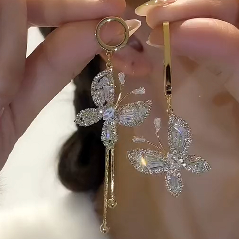 2024年新款潮不对称蝴蝶流苏耳环