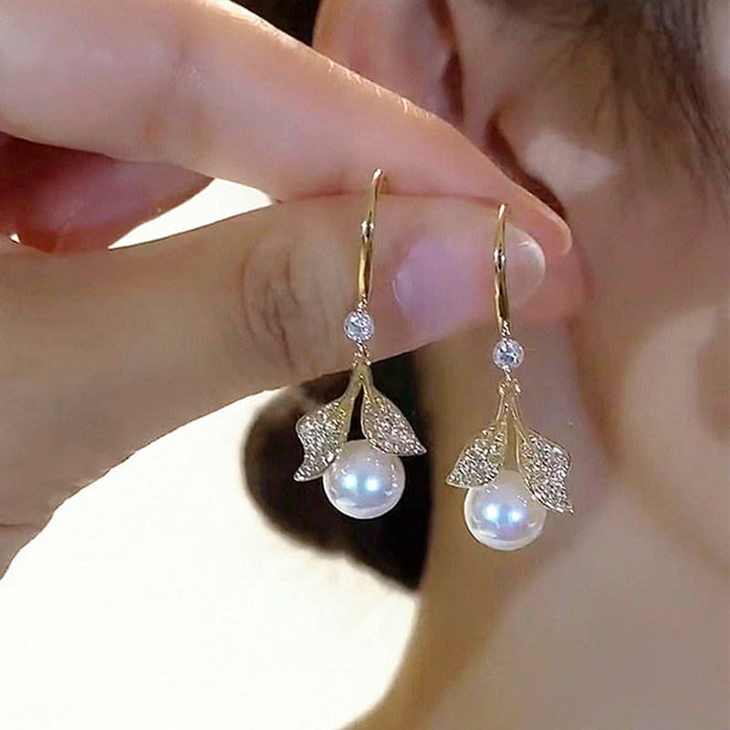 小众设计高级感满钻树叶珍珠耳环