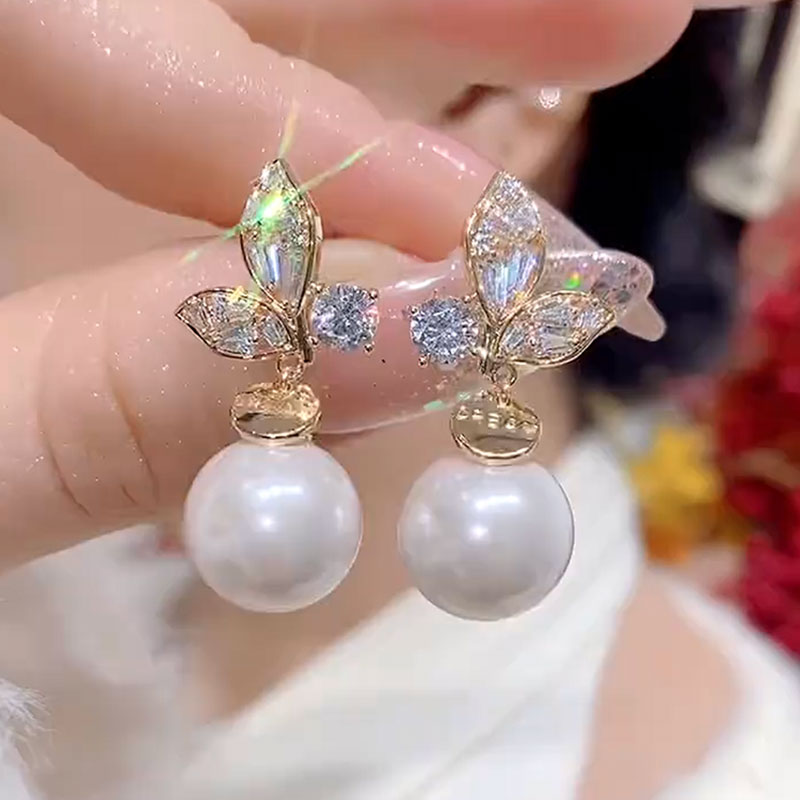 超闪锆石枫叶珍珠耳钉法式高端风