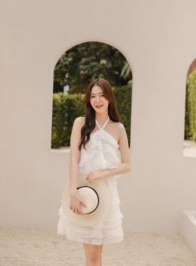 Labelle 泰国品牌 正品 甜美纯欲抹胸荷叶边露肩挂脖领蕾丝连衣裙