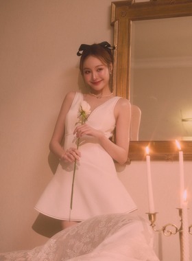 泰国设计师品牌Chananya 正品 甜美少女感蝴蝶结装饰露背连衣裙