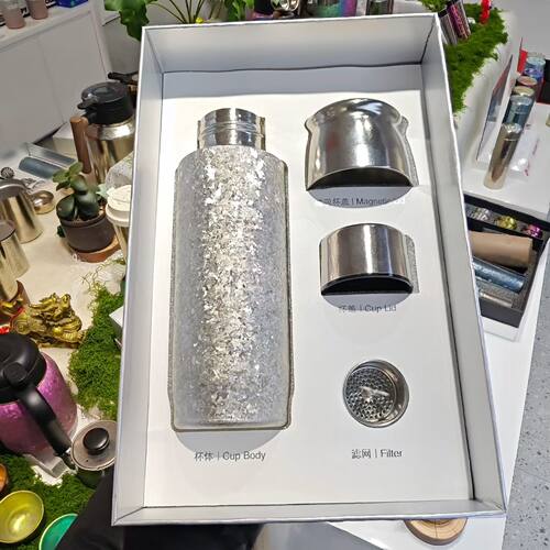 高颜值纯钛磁吸保温杯轻奢带茶网泡茶杯车载杯高档商务礼盒定制