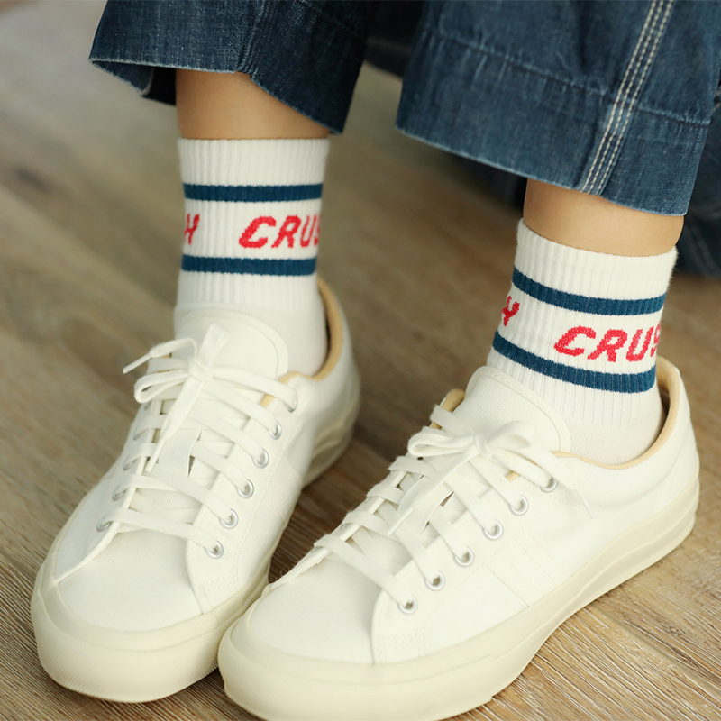 学院风袜子两条杠英文CRUSH街头女士运动中筒袜子ins风可爱棉袜潮