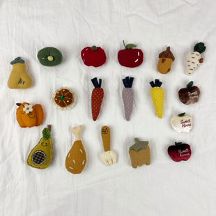 森系手工布艺胸针可爱日韩充棉水果蔬菜软糯仿真造型大衣围巾配饰