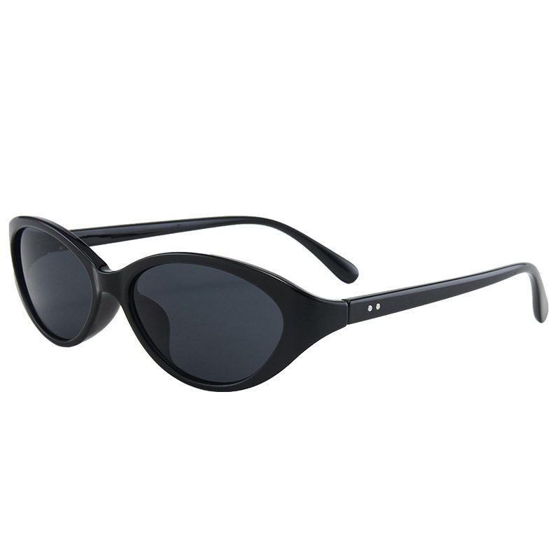 复古椭圆猫眼墨镜女款ins高级感黑色黄色登山徒步太阳眼镜方圆脸
