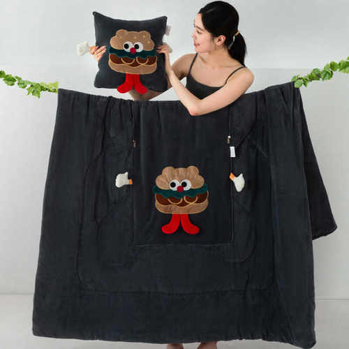 新款办公室加厚午睡抱枕被子两用