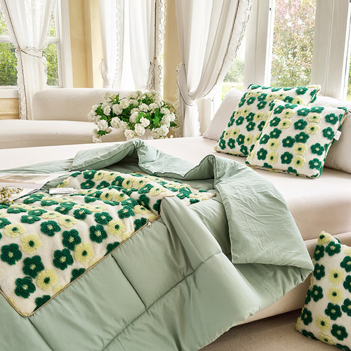 2025新款抱枕被子两用午休毯盖毯