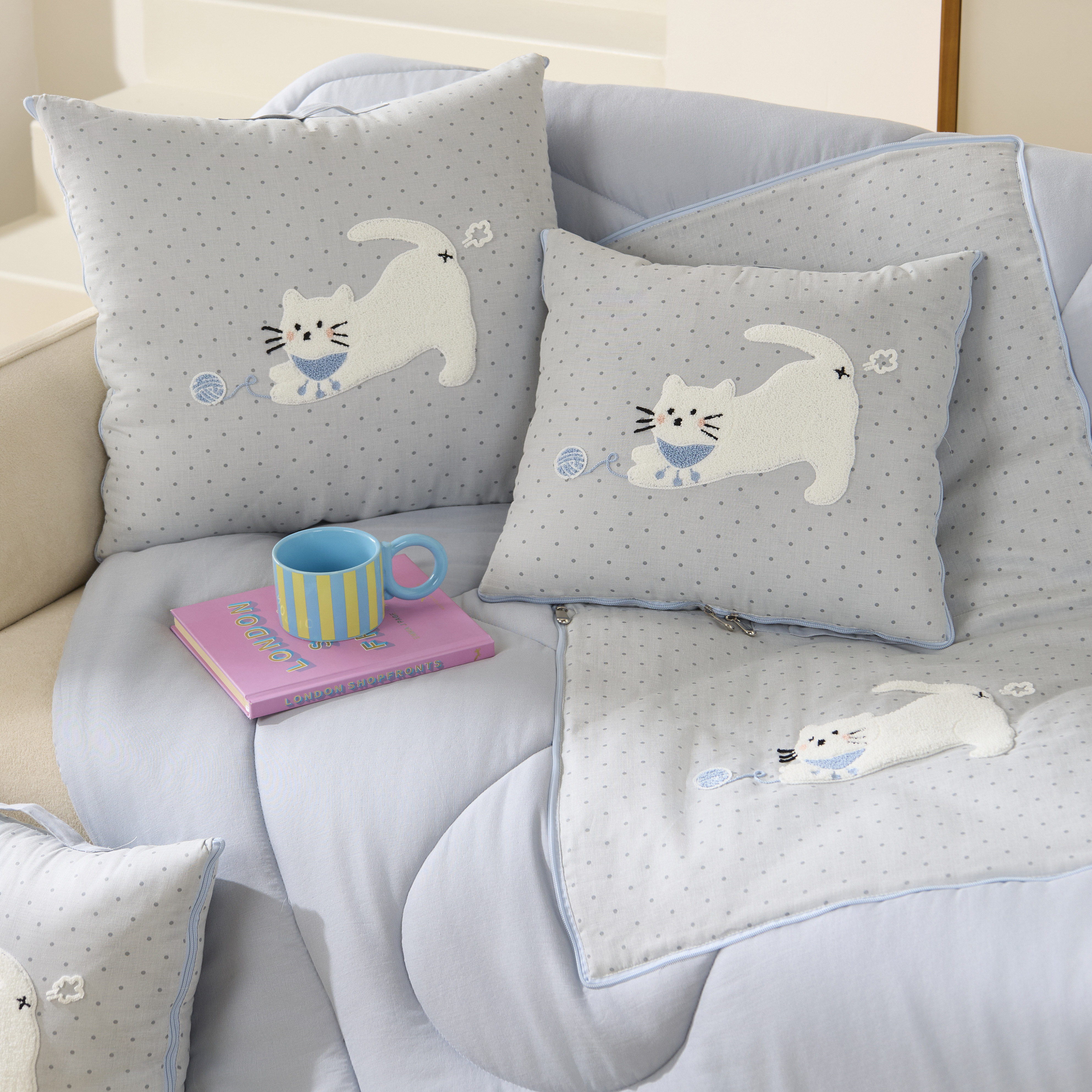 全棉双层纱抱枕被子两用二合一车用午睡靠枕客厅沙发幼儿园午休毯