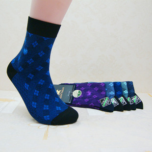 惊爆GENTRY 常规袜子舒适短袜 CARRIAG贵人车马保暖高筒普通冬季