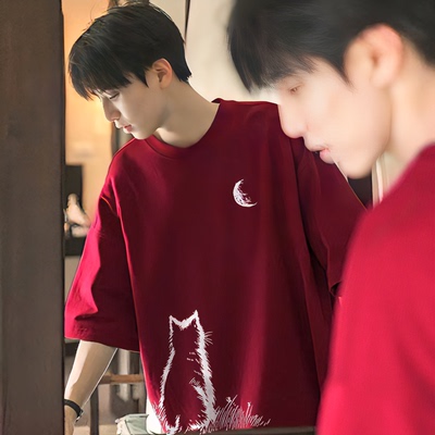 酒红色猫咪印花t恤男款夏季纯棉