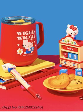 韩国三丽鸥Hello Kitty wiggle wiggle 娃娃毛绒公仔玩偶杯车香薰