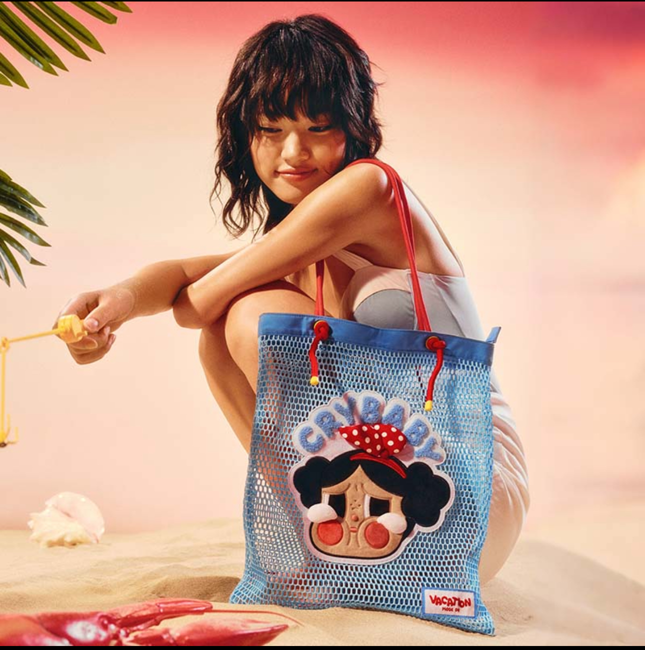 泡泡玛特CRYBABY Vacation Mode On系列-沙滩包