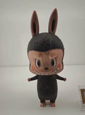 POPMART 展会限定 LABUBU Freckles手办保证正品