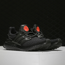 Adidas/阿迪达斯正品  UltraBOOST x Manu FC 男女跑步鞋 EG8088