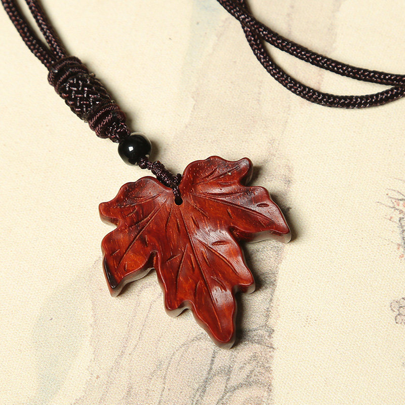 印度小叶紫檀枫叶挂件红木毛衣链中式叶子挂链吊坠实木国风复古