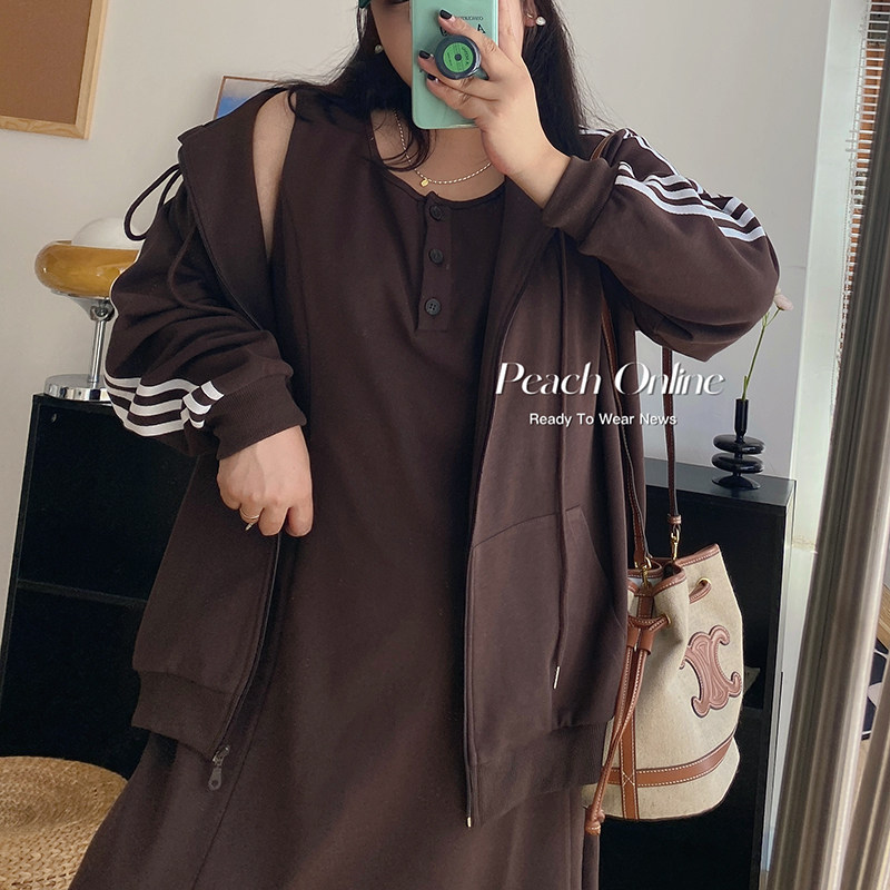 小珠桃子大码女装2022秋季学院风显瘦卫衣外套背心裙套装200斤