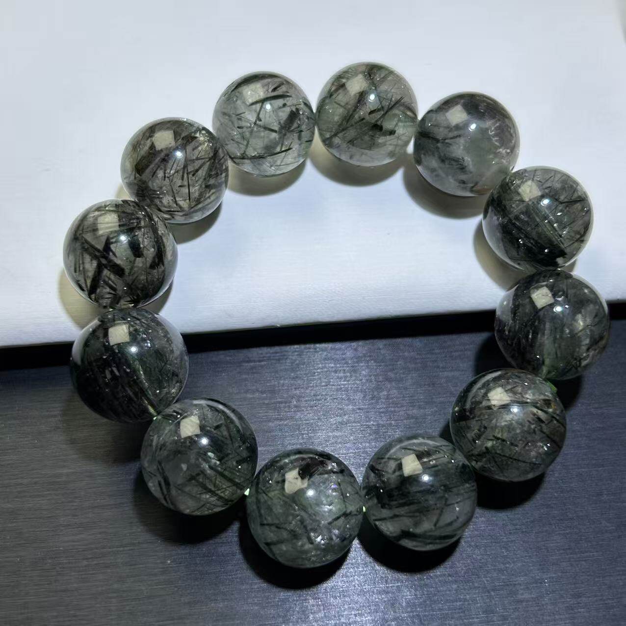 绿发晶手串绿兔毛手链绿水晶百搭饰品绿阿塞绿幽灵水晶珠串手串 - 实物图
