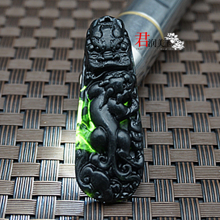 黑绿玉貔貅吊坠挂件墨绿玉望子成龙玉佩玉坠蛇纹石玉子辰颈饰项坠