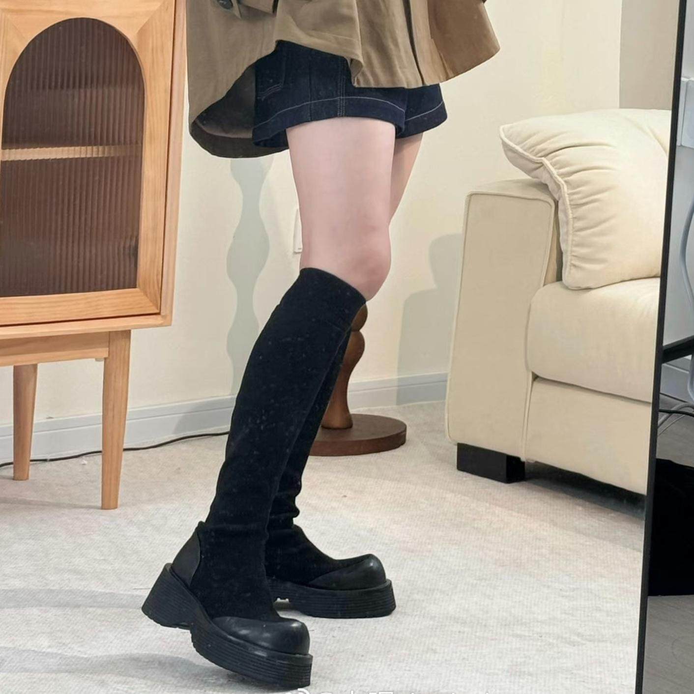 小众设计感黑色过膝长靴
