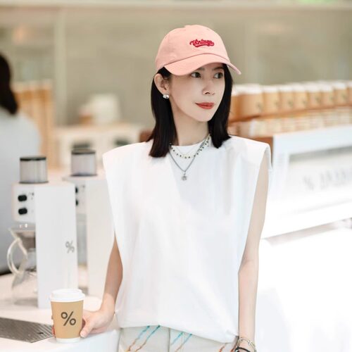 小晖诱货·CHUN 小众高级感休闲宽松百搭无袖垫肩后竖杆T恤