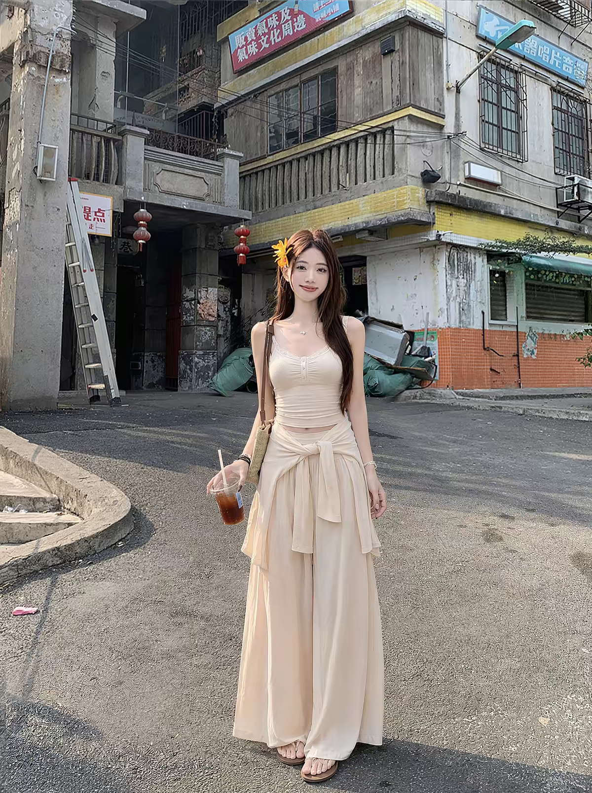 松弛假日休闲套装女早秋新款性感修身蕾丝吊带背心开衫长裤三件套