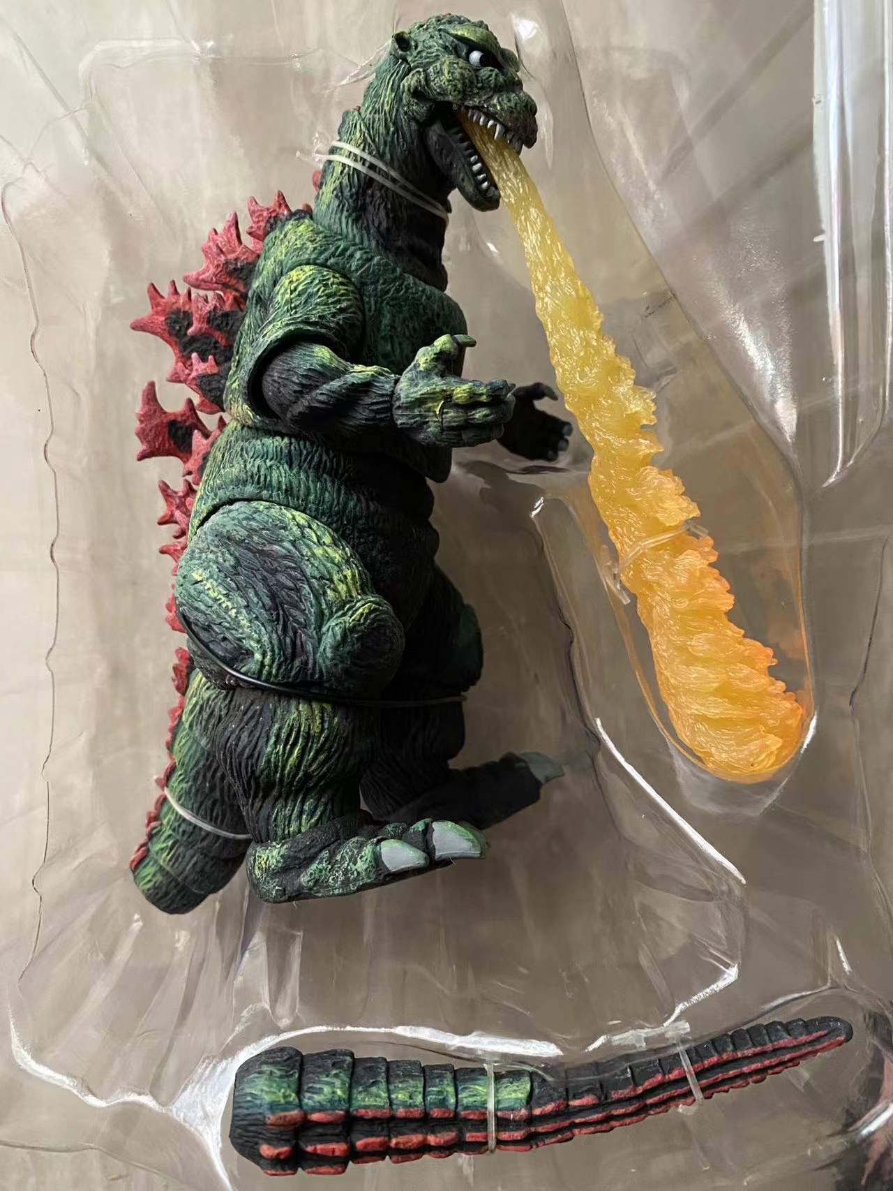 NECA 1956 电影海报版 Godzilla 哥斯拉 可动 模型 摆件 盒装手办