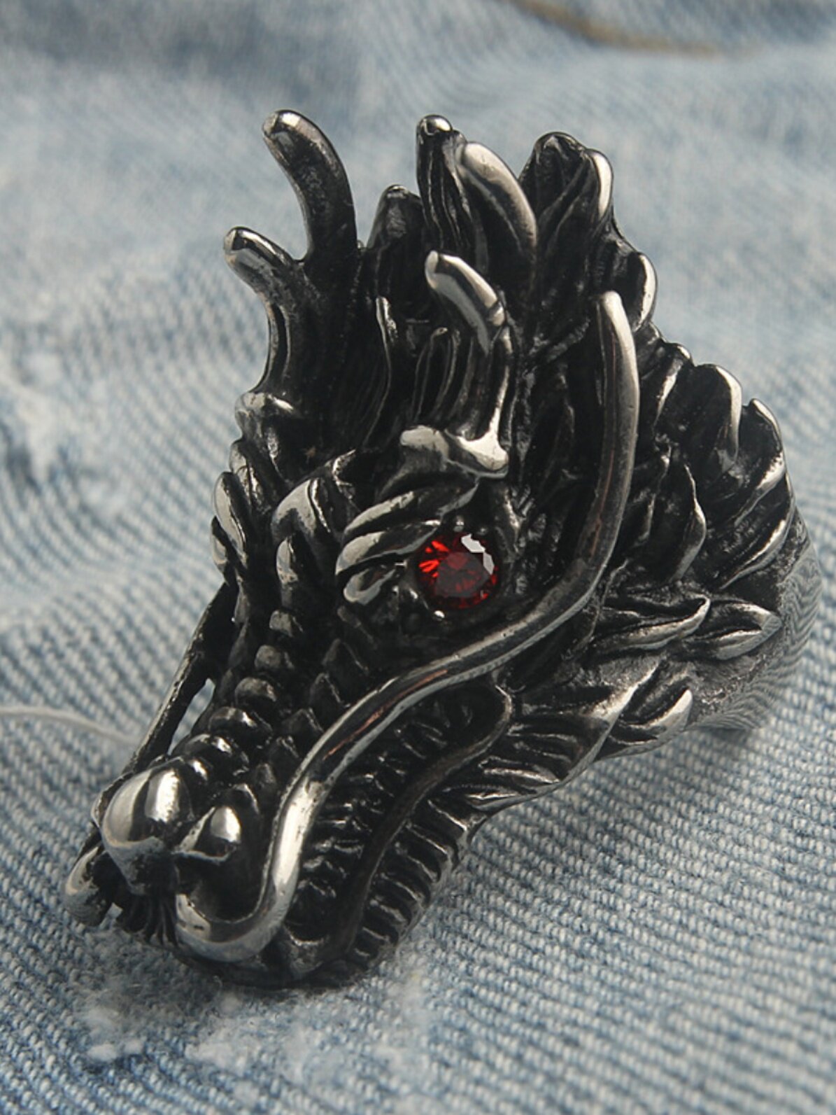 SINGLE FASHION INDEX FINGER PERSONALITY TIDE MALE TITANIUM STEEL RING EUROPE AND DOMINEERING FINGER PUNK ORNAMENT MILITARY RING RING