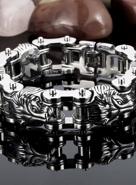 霸气男士钛钢高级感机车手链