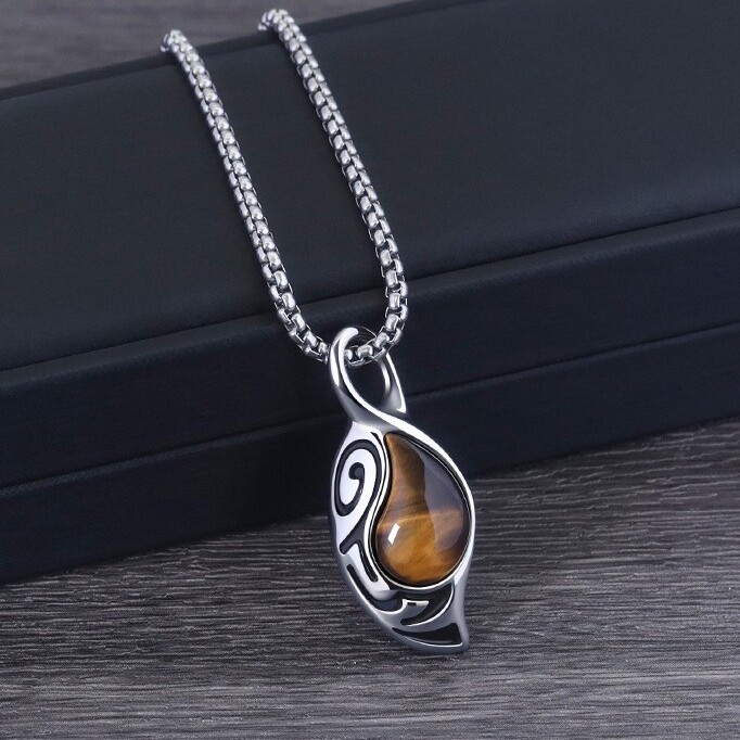 时尚轻奢虎眼石钛钢士项链吊坠不掉色欧美嘻哈小众个性潮人饰品