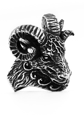 大盘角羊钛钢戒指复古欧美嘻哈风