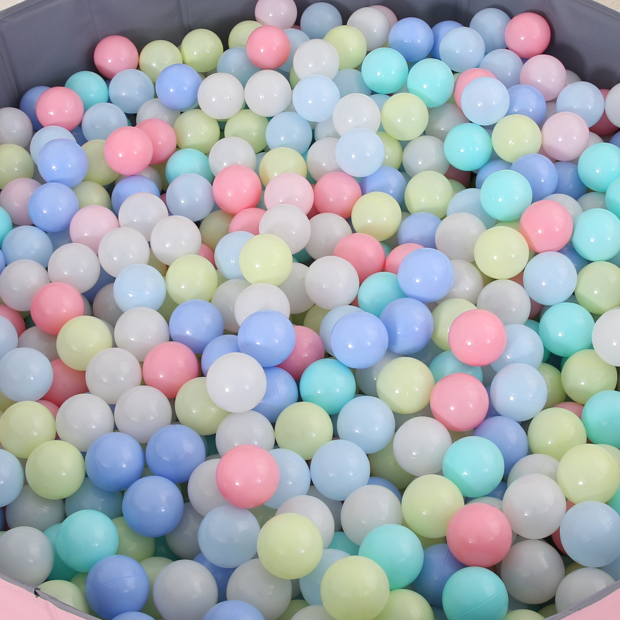加厚海洋球厂家直销波波球玩具球无毒无味宝宝室内球池游戏彩色球-封面