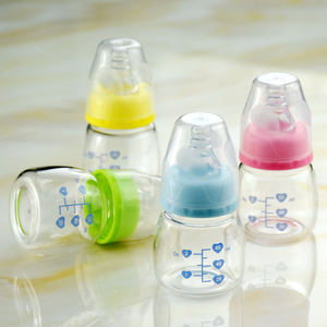 婴儿迷你果汁小奶瓶