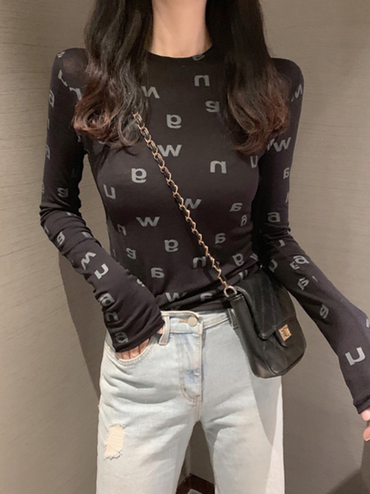 新款长袖T恤女早秋季设计感小众别致洋气打底衫内搭修身上衣薄款