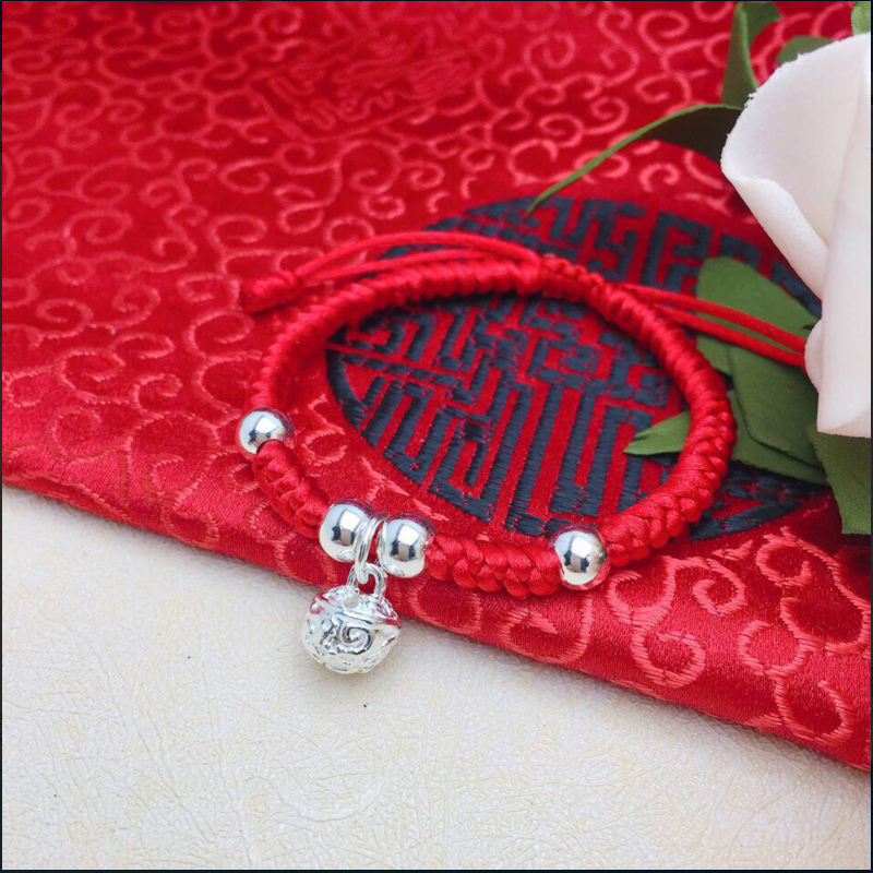 999纯银宫铃红绳手链小铃铛吊坠挂件足银小孩宝宝手工编织手串在类目 饰品/流行首饰/时尚饰品新, 手链中 - 来自Buy2taobao.com提供专业的淘宝代购服务